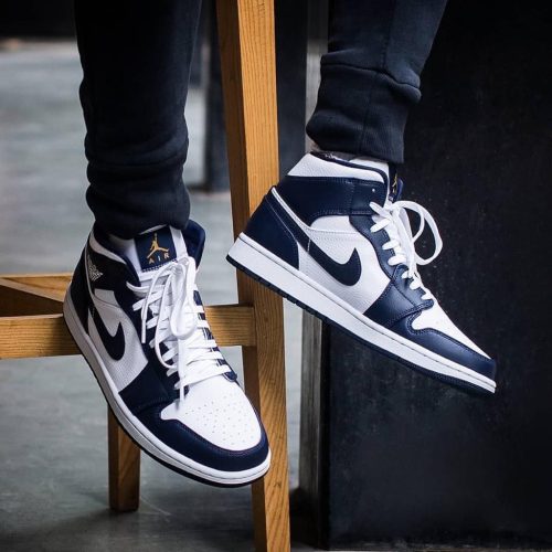 Air Jordan 1 Mid Obsidian – Dxbrunners